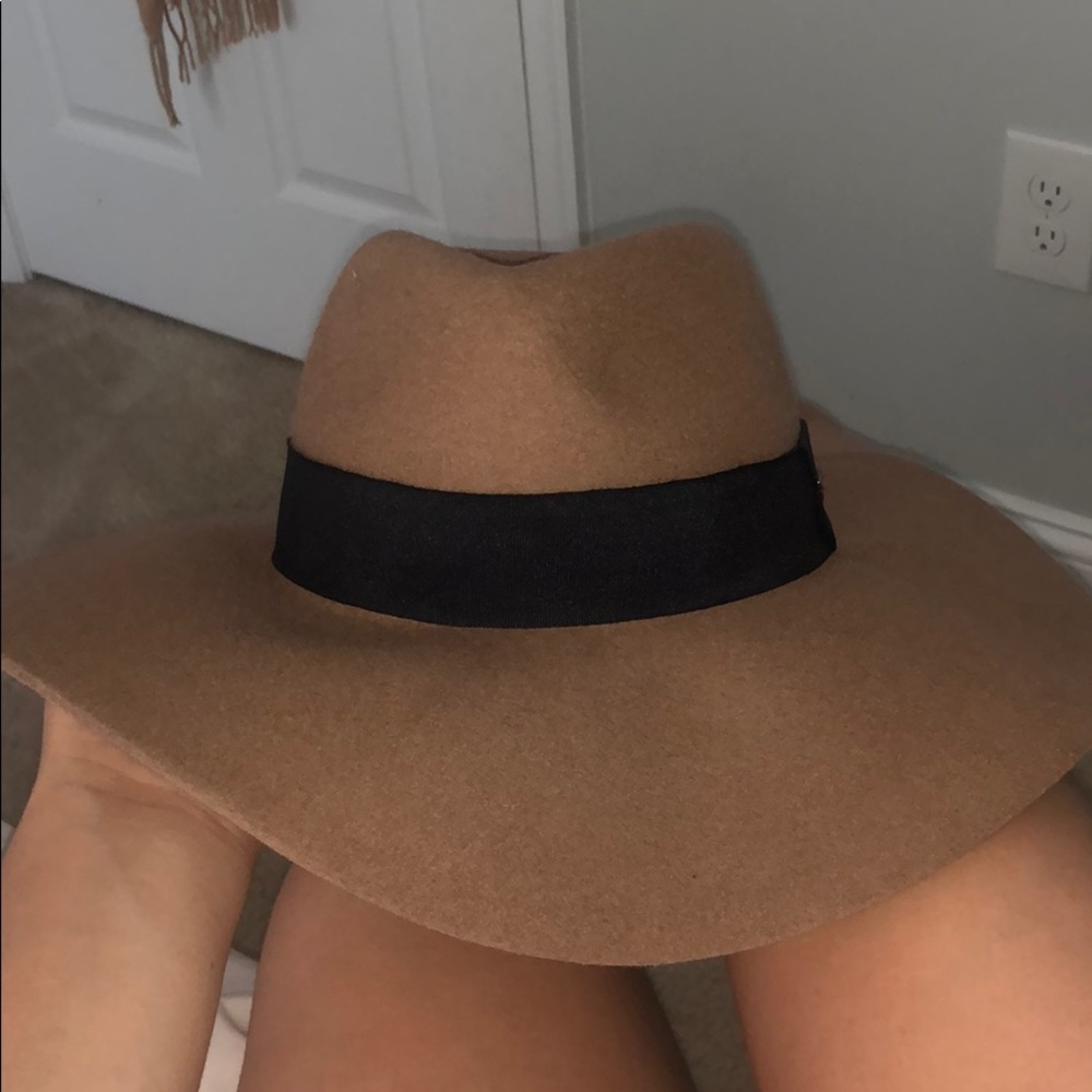 LEVI FLOPPY HAT